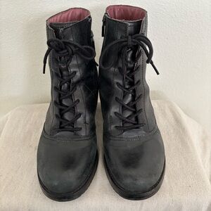 Women's Dansko Black Leather Ankle Boots